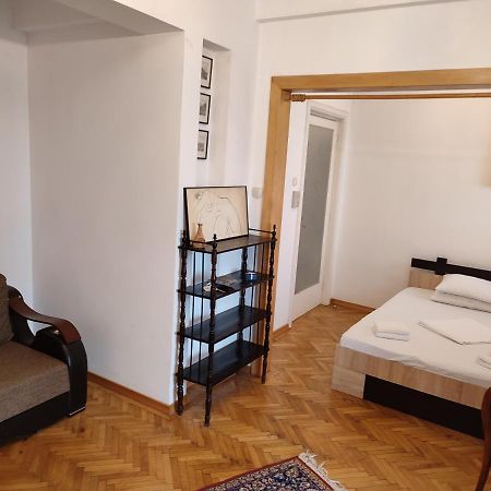 Accommodation Ateneu Palace Bucareste Exterior foto